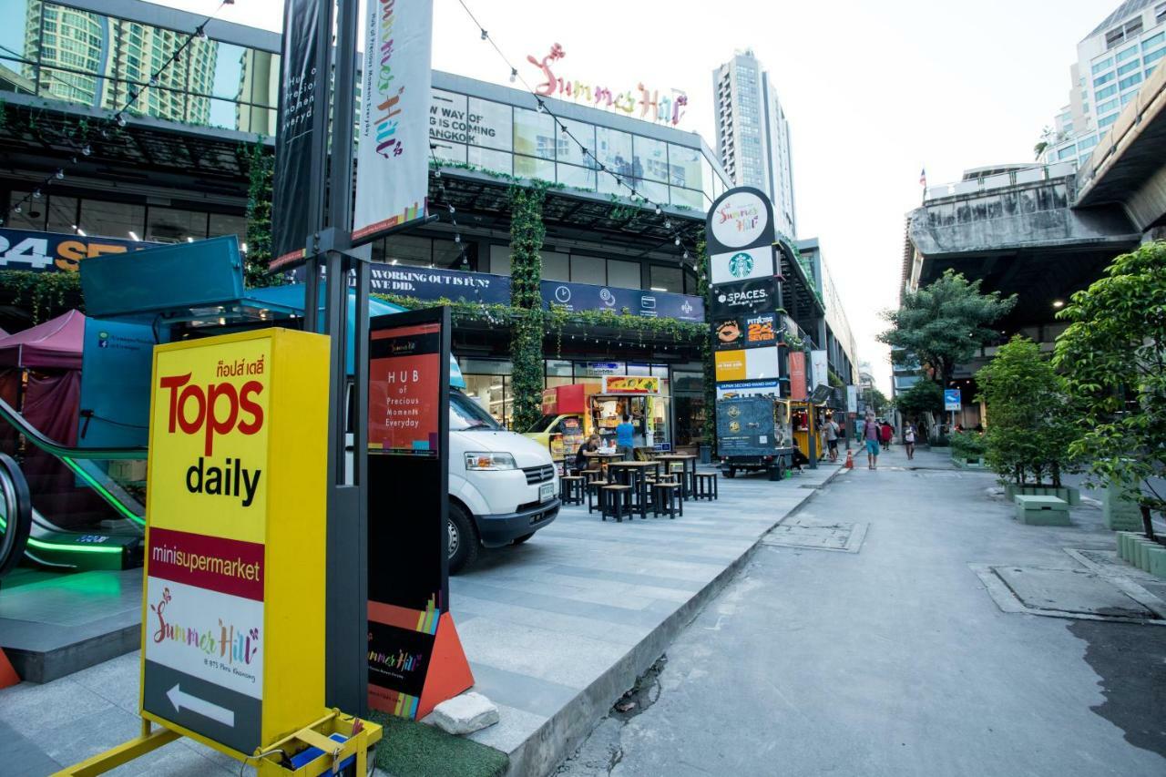 Nine Plus Loft Bangkok Exteriör bild