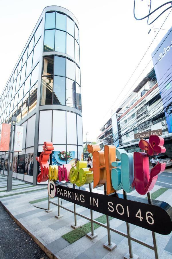 Nine Plus Loft Bangkok Exteriör bild