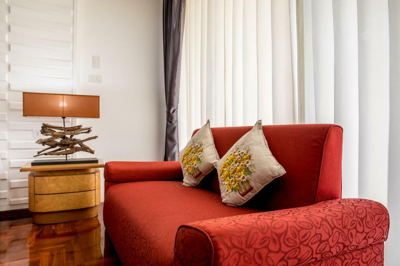 Nine Plus Loft Bangkok Exteriör bild